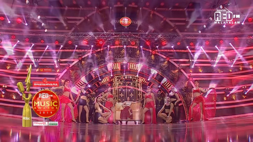 Special Event: Raftaara | Saniya Iyappan Performance | Red FM Malayalam Music Awards | Red FM Malayalam